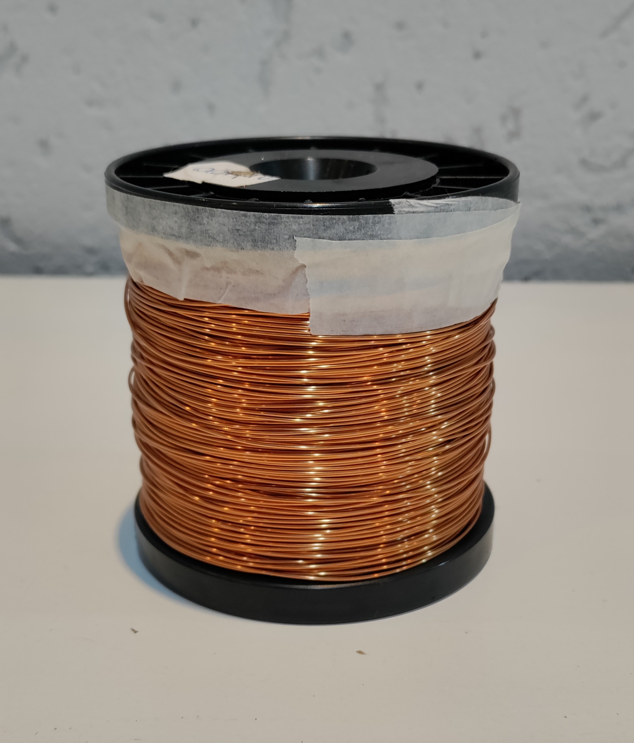 Rolo de fio de cobre