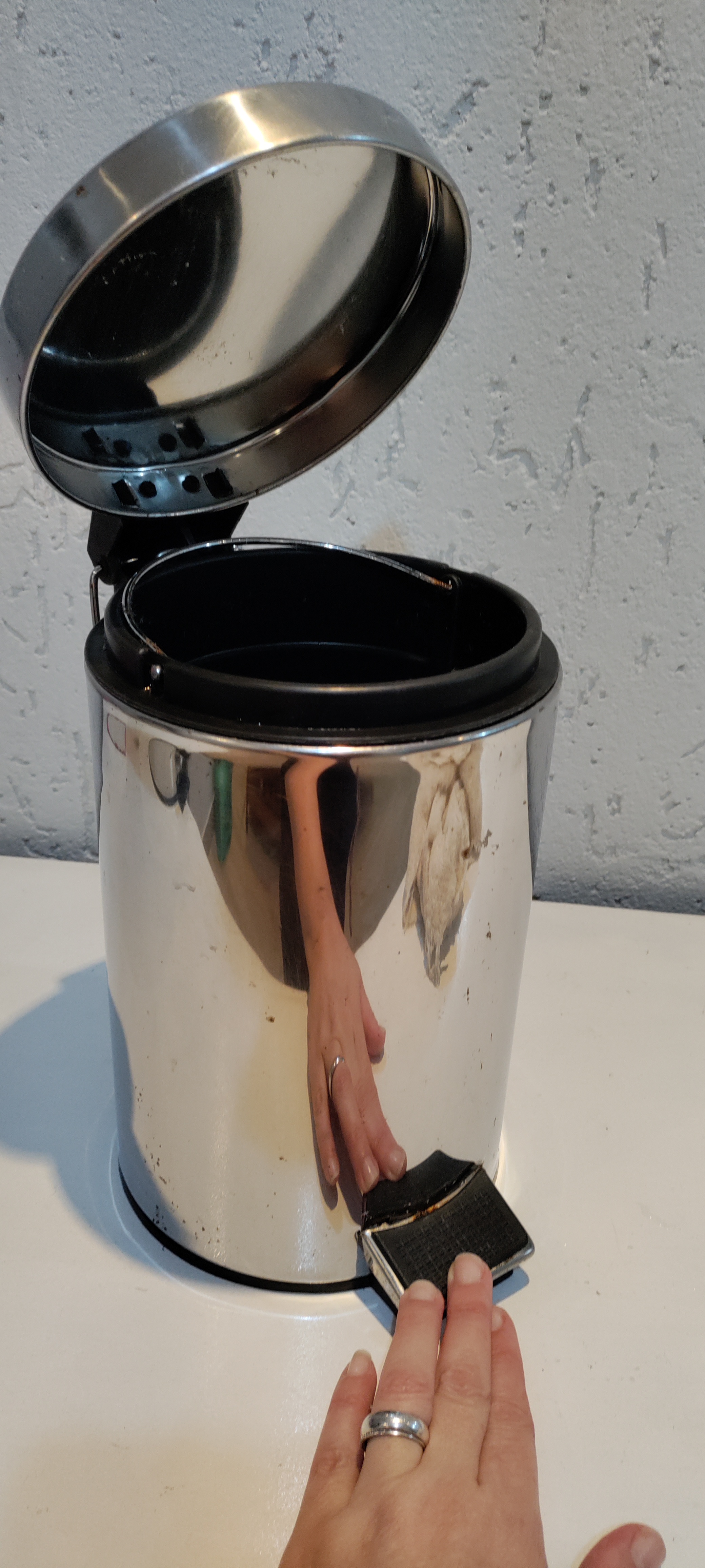 Lixeira inox 3l com pedal